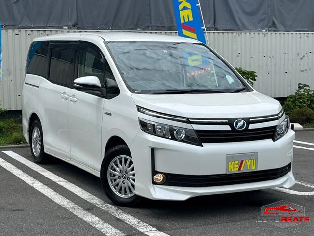 TOYOTA VOXY HYBRID V 2015